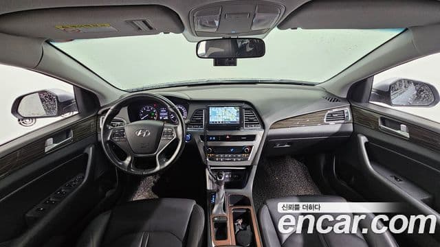 Hyundai LF Sonata 2.0 Smart, 2015 7