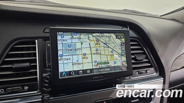 Hyundai LF Sonata 2.0 Smart, 2015 15