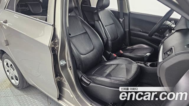 Kia All New Morning Deluxe, 2014 11