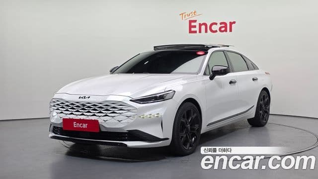 Kia K8 Prestige(арендный автомобиль), 2022 1