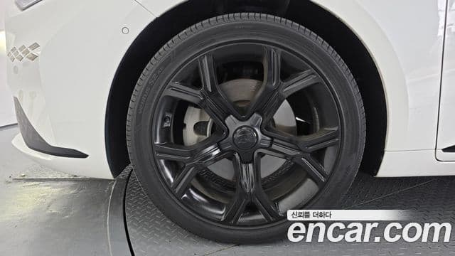 Kia K8 Prestige(арендный автомобиль), 2022 все фото