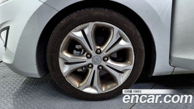 Hyundai i30(новый кузов / новое поколение) дизель 1.6 VGT Extreme, 2012 все фото