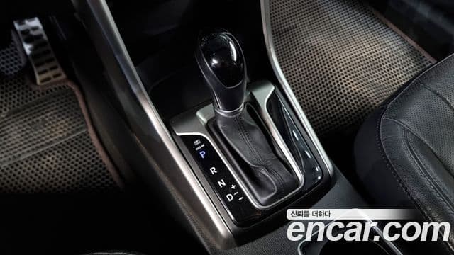 Hyundai i30(новый кузов / новое поколение) дизель 1.6 VGT Extreme, 2012 9