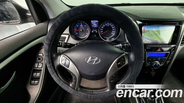 Hyundai i30(новый кузов / новое поколение) дизель 1.6 VGT Extreme, 2012 13