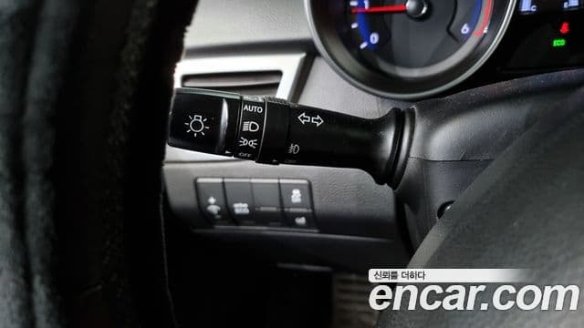 Hyundai i30(новый кузов / новое поколение) дизель 1.6 VGT Extreme, 2012 18