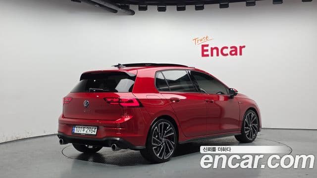 Volkswagen Гольф 8세대 2.0 GTI, 2024 2