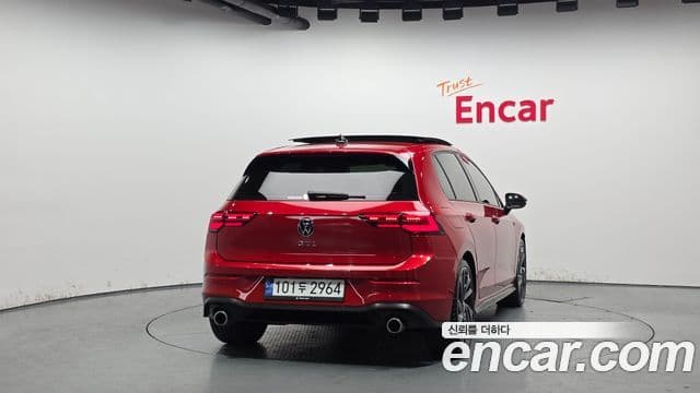 Volkswagen Гольф 8세대 2.0 GTI, 2024 4
