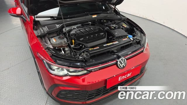 Volkswagen Гольф 8세대 2.0 GTI, 2024 6