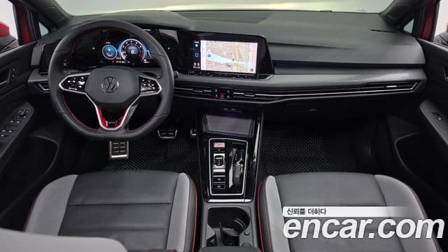 Volkswagen Гольф 8세대 2.0 GTI, 2024 7