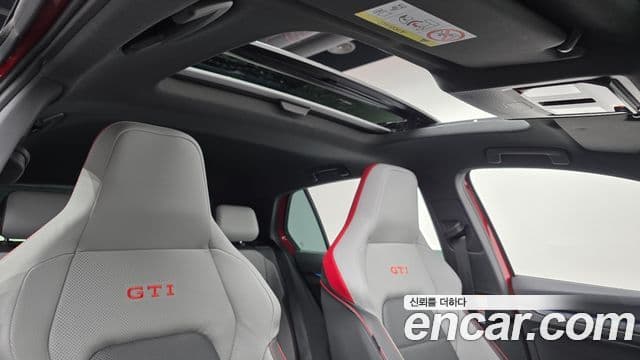 Volkswagen Гольф 8세대 2.0 GTI, 2024 17
