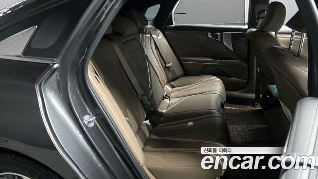 Kia K8 гибрид Noblesse, 2022 12