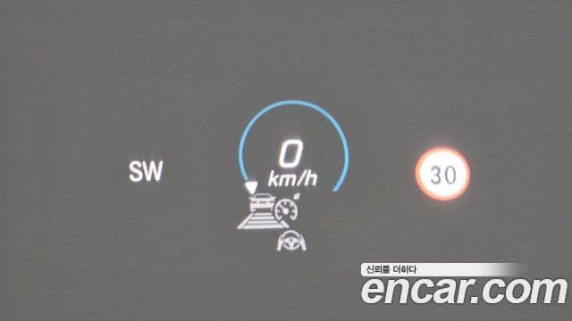 Mercedes-Benz EQB X243 AMG Line, 2024 18