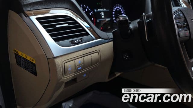 Genesis G80 Luxury, 2018 18