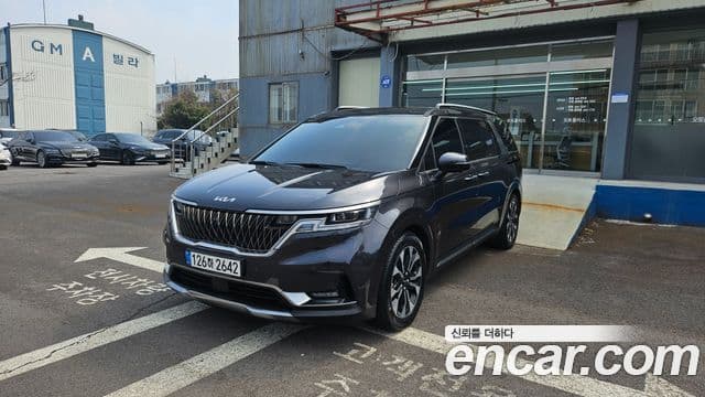 Kia Carnival 4세대 Signature, 2022 1