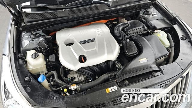 Hyundai Grandeur HG гибрид Premium, 2016 6