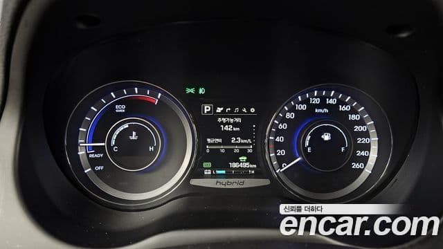 Hyundai Grandeur HG гибрид Premium, 2016 8