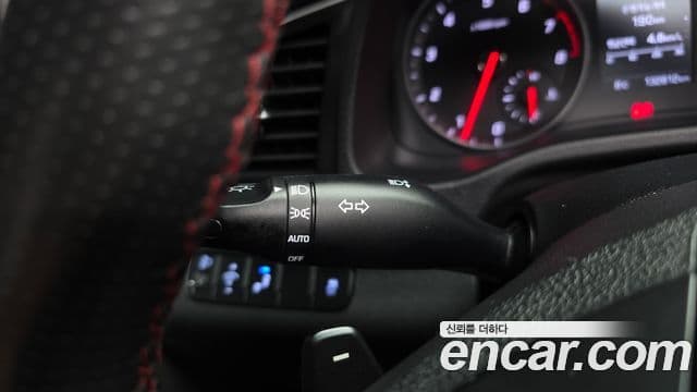 Hyundai Avante AD Extreme Selection, 2017 17