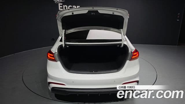 Hyundai Avante AD Extreme Selection, 2017 20