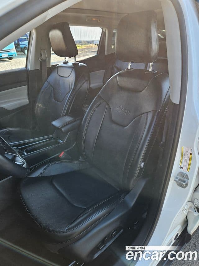 Jeep Compass 2세대 2.4 Limited AWD, 2022 7