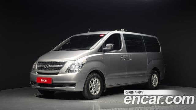 Hyundai Grand Starex CVX Deluxe, 2012 1