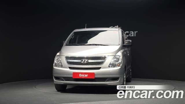 Hyundai Grand Starex CVX Deluxe, 2012 3