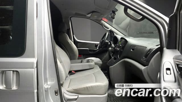 Hyundai Grand Starex CVX Deluxe, 2012 10