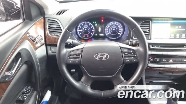 Hyundai Aslan Modern, 2017 13