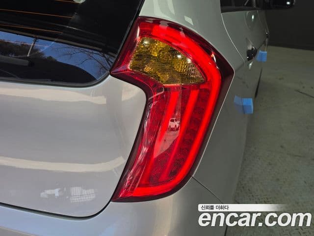 Kia All New Morning Luxury Sport, 2012 9