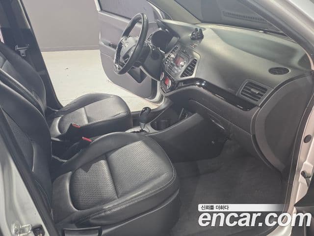 Kia All New Morning Luxury Sport, 2012 11