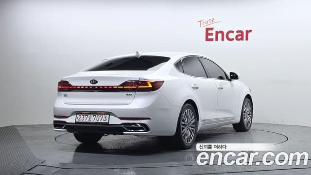 Kia K7 Premier Trendy, 2020 2