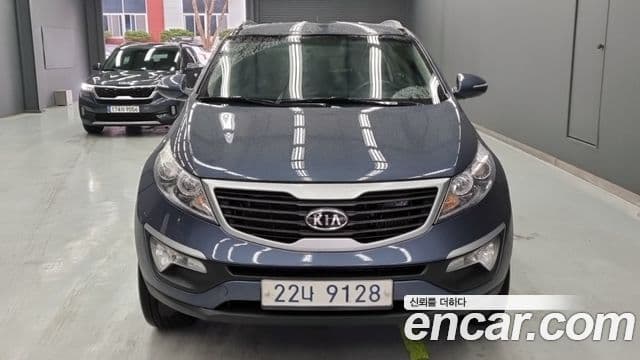 Kia Sportage R топовая версия, 2011 3