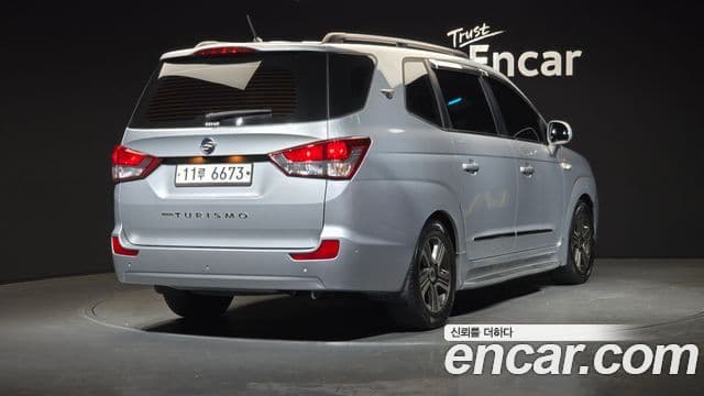 KG모빌리티(SsangYong) Korando 투리스모 4WD GT 9인승, 2015 2