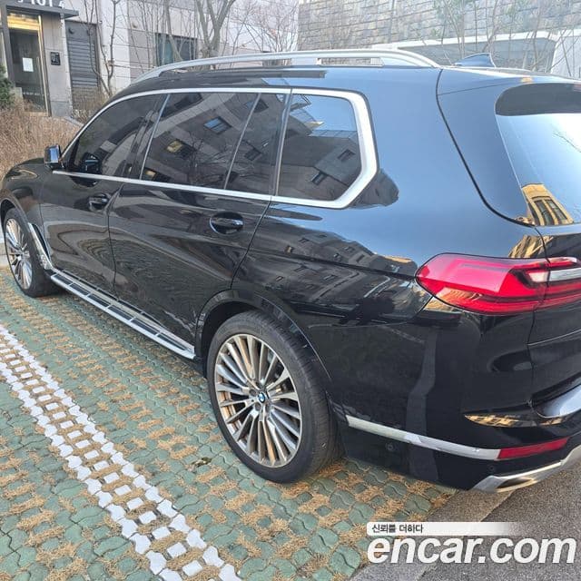 BMW X7 (G07) xDrive 40d Design Pure Excellence 6인승, 2021 6
