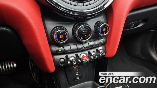 Mini Cooper S кабриолет 3세대, 2020 17