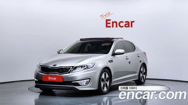 Kia K5 гибрид Noblesse, 2012 1