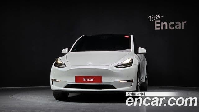 Tesla модель Y Standard Range RWD, 2021 3