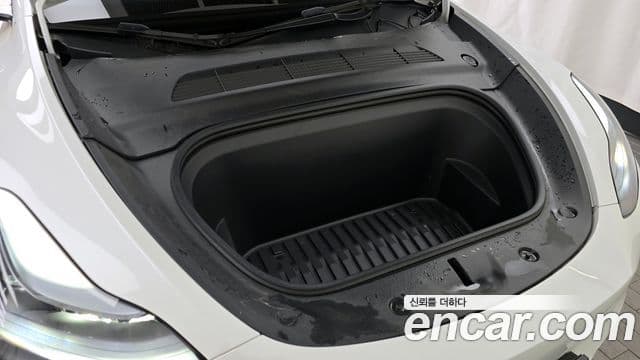 Tesla модель Y Standard Range RWD, 2021 6