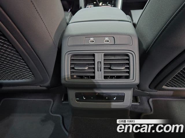 Audi Q5 (80A) 40 TDI Quattro S Line чёрный Edition, 2025 10