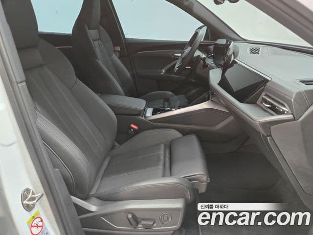 Audi Q5 (80A) 40 TDI Quattro S Line чёрный Edition, 2025 12