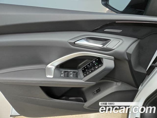 Audi Q5 (80A) 40 TDI Quattro S Line чёрный Edition, 2025 16