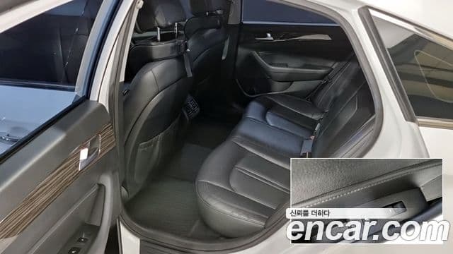 Hyundai LF Sonata LPI Modern(для людей с инвалидностью), 2015 9