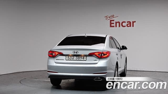 Hyundai LF Sonata Premium, 2015 4
