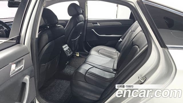 Hyundai LF Sonata Premium, 2015 12