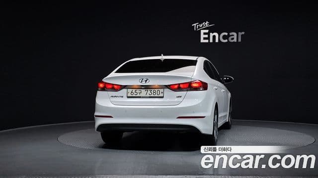 Hyundai Avante AD 1.6 GDI Value Plus, 2017 4