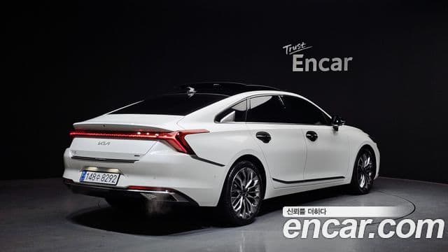 Kia K8 Platinum, 2022 2