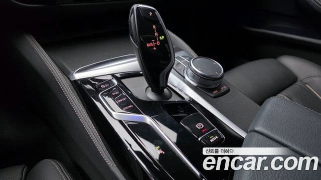 BMW 5시리즈 (G30) 520i M Sport, 2023 9