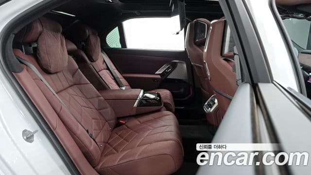 BMW 7시리즈 (G70) 740d xDrive M Sport, 2023 12