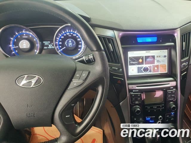 Hyundai YF Sonata Luxury, 2012 13