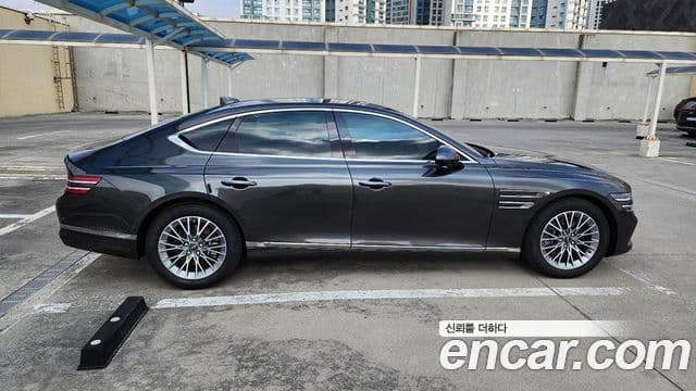 Genesis G80 (RG3) бензин 2.5 турбо AWD, 2024 3