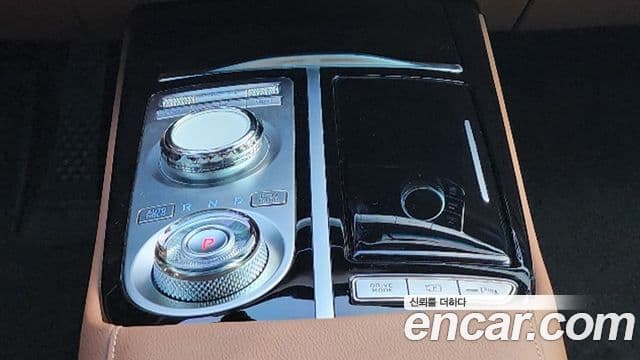 Genesis G80 (RG3) бензин 2.5 турбо AWD, 2024 12